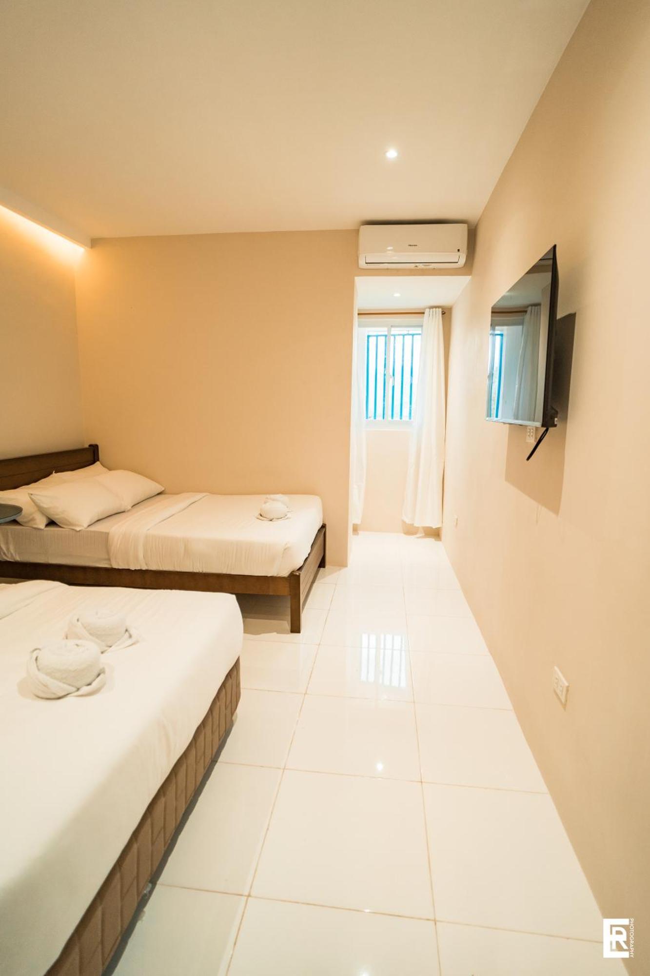 Bernese Resort Hotel Powered By Cocotel Ligao Δωμάτιο φωτογραφία